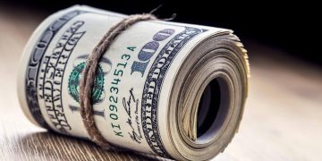 The dollar index is under pressure below the 105.80 level